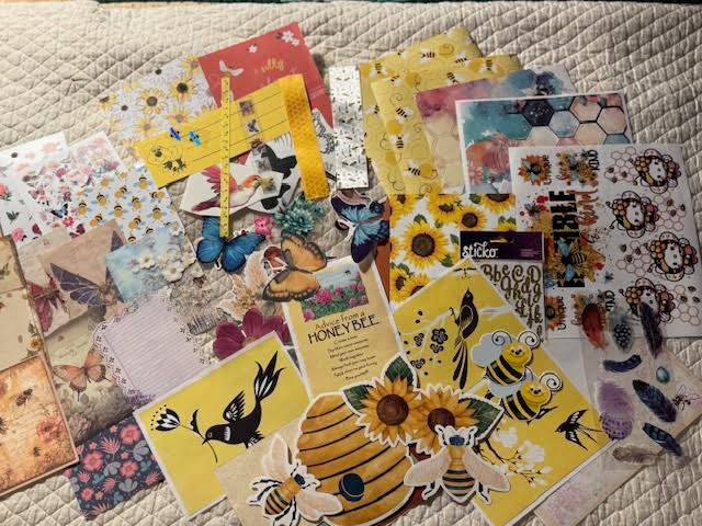Bees, Birds and Butterflies paper set